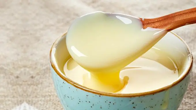 Susu kental manis/copyright Shutterstock.com