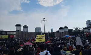 Demo Buruh Depan Gedung DPR Saat May Day (Rifqy Alief Abiyya/Liputan6.com)