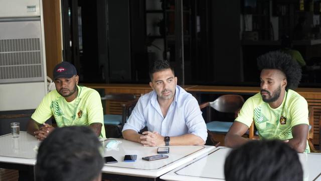 Persik Kediri, Javier Roca, Fandry Imbiri, Joanderson de Jesus Assis