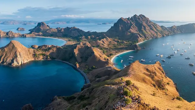 Tiga Keajaiban Alam Flores yang Wajib Masuk Daftar Wisata Kamu