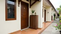 7 Desain Teras Rumah Kontrakan Petak yang Rapi dan Tidak Sempit