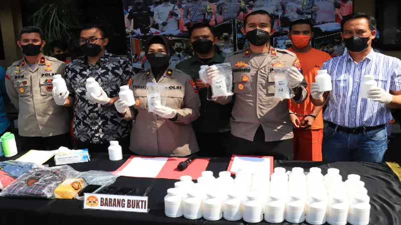 Polisi Gagalkan Peredaran 55.260 Butir Pil Dobel L di Malang