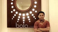 Eko Yuli Irawan, Lifter Indonesia. (Bola.com/Nicklas Hanoatubun)