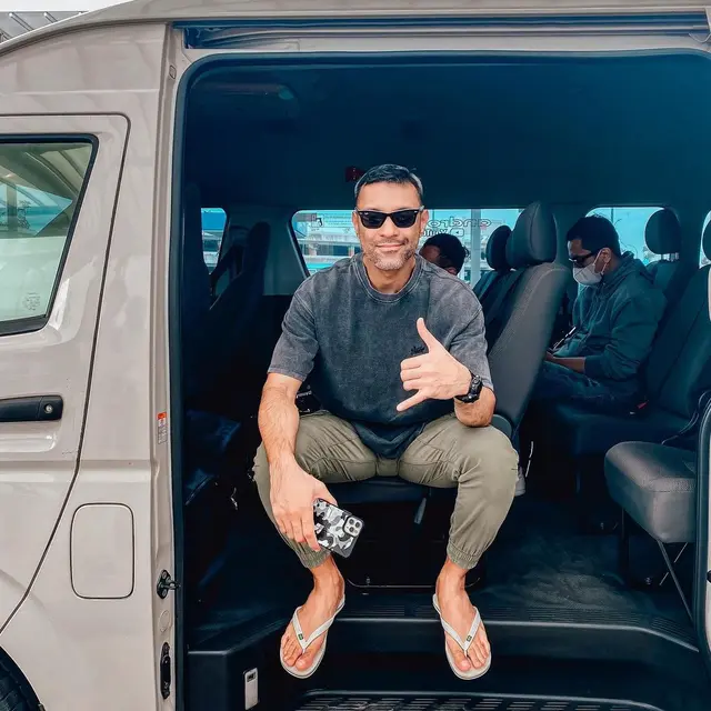 6 Artis yang Masih Betah Sendiri Ini Tetap Percaya Diri Pamer Uban, Banjir Pujian