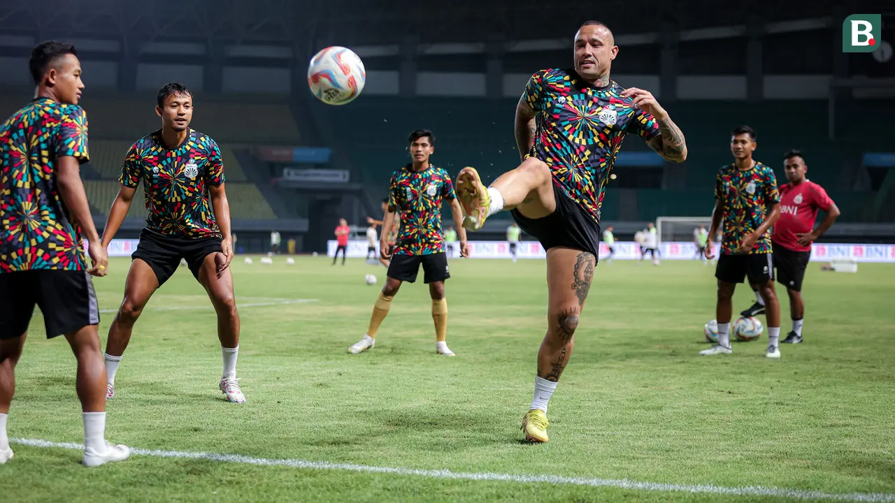 BRI Liga 1 2023/2024: Bhayangkara FC  vs Persita Tangerang
