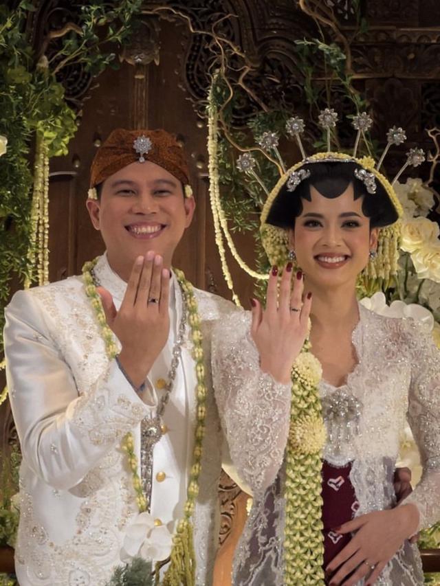 Pesona Istri Nino RAN, Dhabitannisa Auni saat Akad Nikah. Dok. Bridestory