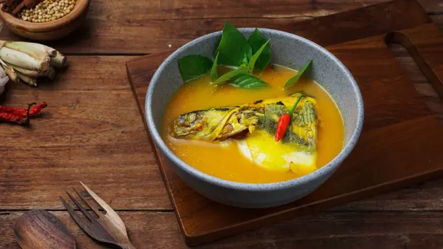 pindang ikan bumbu kuning