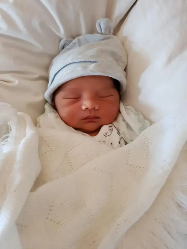 [Bintang] Happy Salma