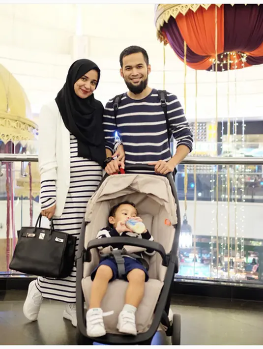 "Barusan sejam yang lalu (lahirnya), normal, alhamdulillah, di RSPI," sambung Fanny saat dihubungi sekitar pukul 11.30 WIB. (dok. Instagram)