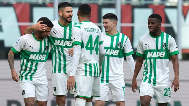 Foto: Nasib Sial AC Milan dan Juventus di Pekan Ke-20 Liga Italian 2022 / 2023