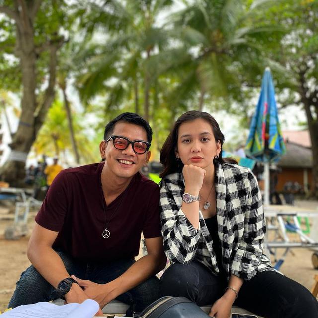 Selalu Aktif Berkarya, Ini 6 Potret Dea Annisa Bareng Pemain di Sinetron Terbaru