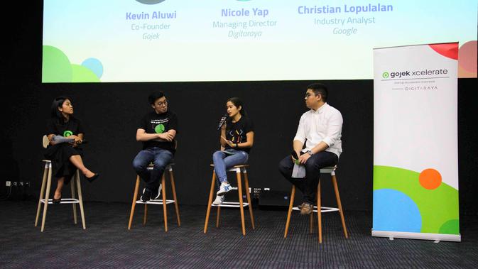 Co-Founder di Gojek, Kevin Aluwi, Managing Director di Digitaraya, Nicole Yap, dan Christian Lopulalan, Industry Analyst di Google