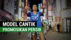 Berita video model cantik bernama Jelly Jelo mempromosikan Persib Bandung di Tokyo, Jepang. Promosi tak langsung ini terjadi setelah Jelly menggunakan jersey Maung Bandung. Jersey tersebut ternyata menarik perhatian orang-orang lokal. Salah satu alas...