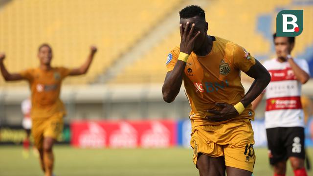 striker Bhayangkara FC, Ezhechiel N'Douassel