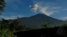 Gunung Slamet merupakan salah satu gunung berapi aktif yang berada di provinsi Jawa Tengah. (Liputan6.com/Andrian M Tunay)