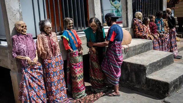 Ritual Manene Tana Toraja