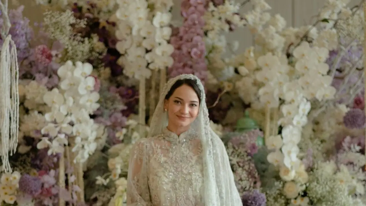 8 Inspirasi Baju Lace Mewah untuk Lebaran dari Nikita Willy, Azizah Salsha, hingga Syifa Hadju