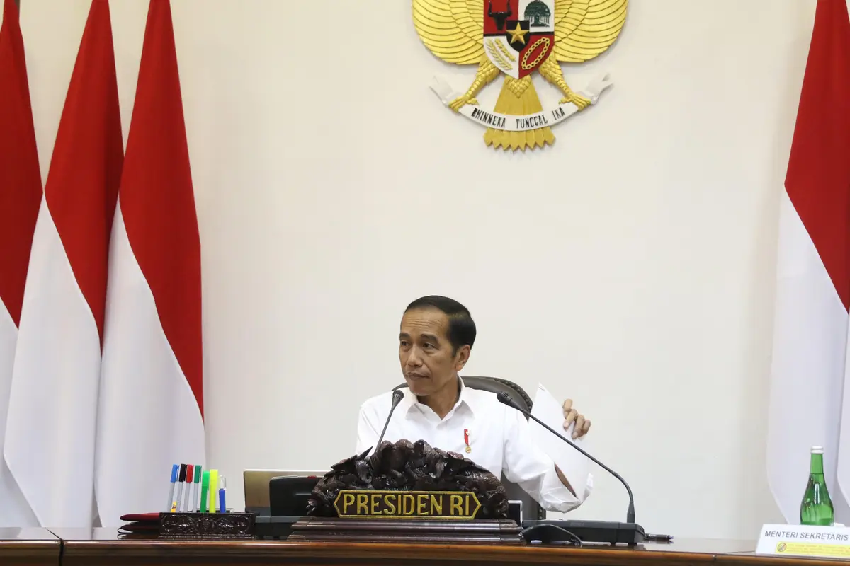 Jokowi Pimpin Rapat Terbatas Percepatan Peta Jalan Penerapan Industri 4.0