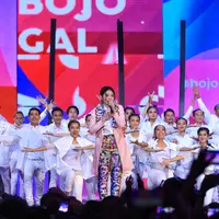 Via Vallen saat tampil di HUT SCTV ke-2 (Foto: Adrian Putra/Bintang.com)