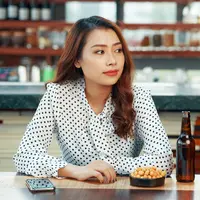 ilustrasi merenung/Dragon Images/Shutterstock