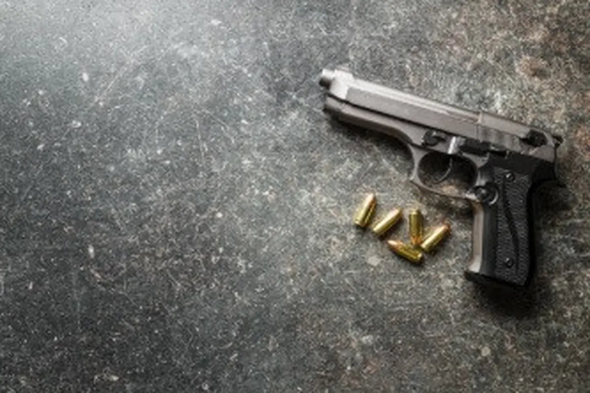 Ilustrasi pistol.