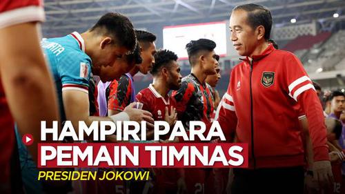 VIDEO Piala AFF 2022: Momen Presiden Jokowi Menyalami Para Pemain Timnas Indonesia Setelah Laga Kontra Kamboja