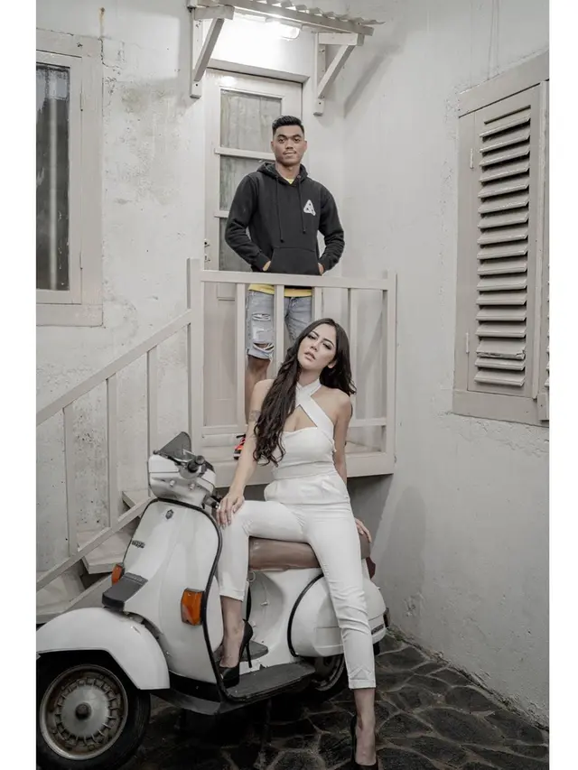 3 Hari Kenalan Lalu Menikah, Ini 5 Potret Mesra Ratu Rizky Nabila dan Suami