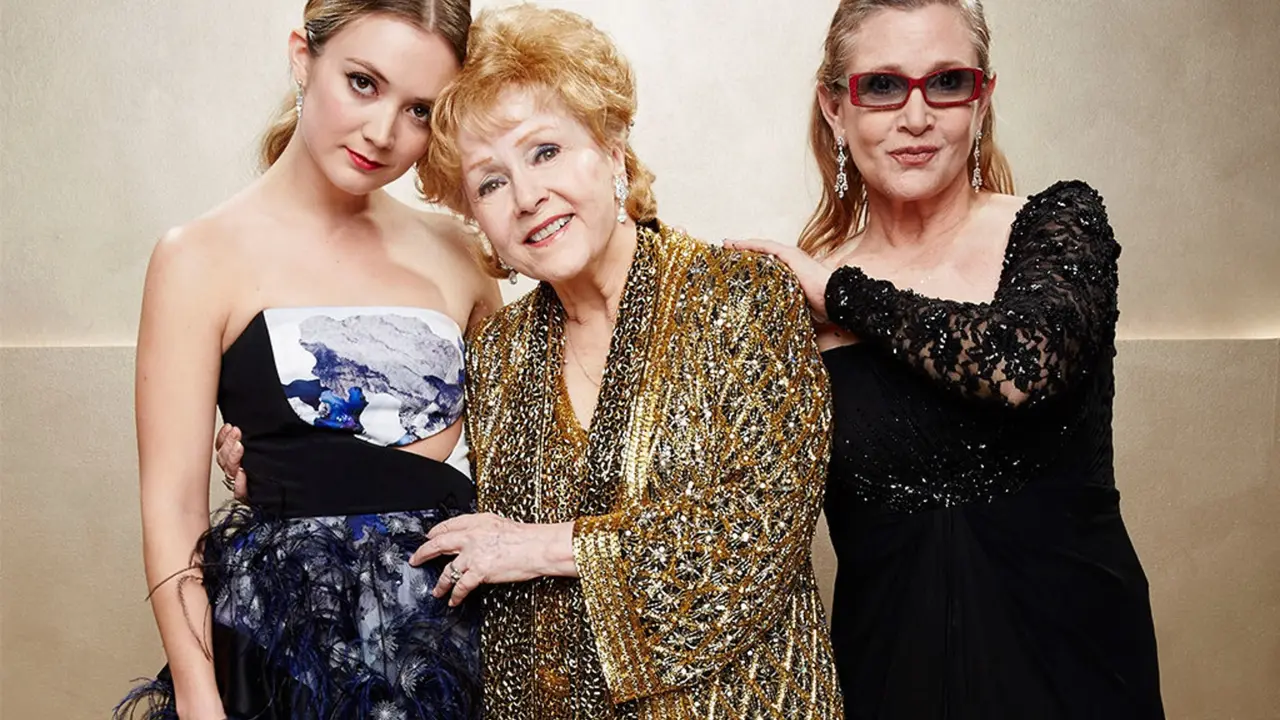 Debbie Reynolds, Carrie Fisher, dan Billie Catherine Lourd.