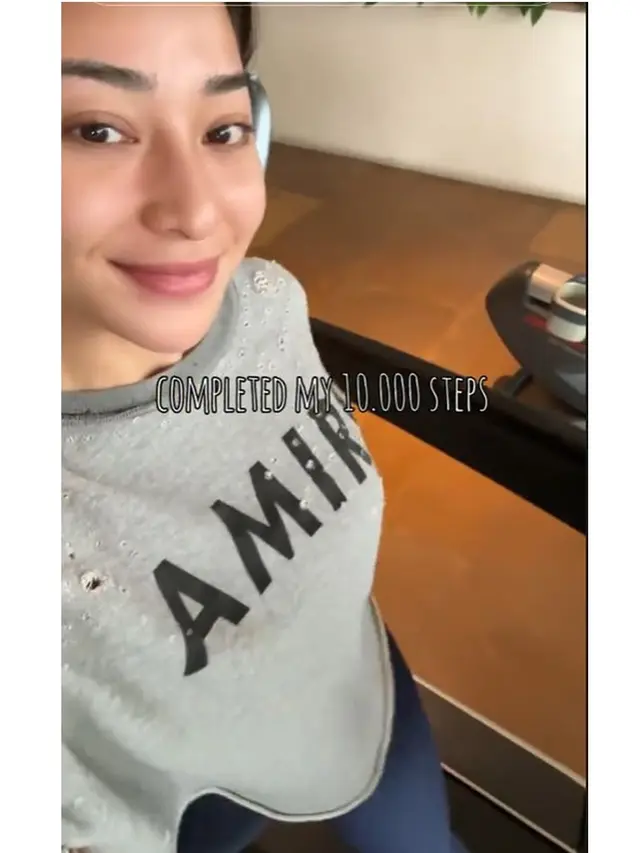8 Potret Kegiatan Nikita Willy di Bulan Ramadhan, Ajak Baby Issa Bikin Takjil