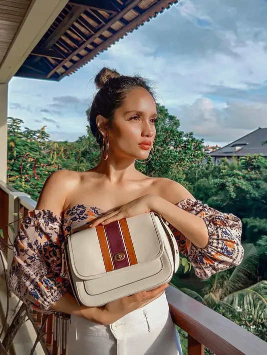 (Instagram/claurakiehl)