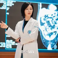 Drakor Doctor X. (SBS via Soompi)