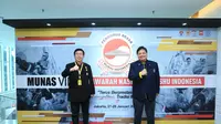 Supandi Kusuma bersama ketua Wushu Indonesia Airlangga Hartarto