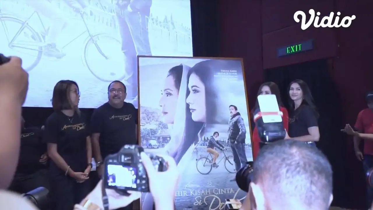 Lihat Launching Poster Sekaligus Trailer Akhir Kisah Cinta Si Doel. sumberfoto: Falcon Pictures