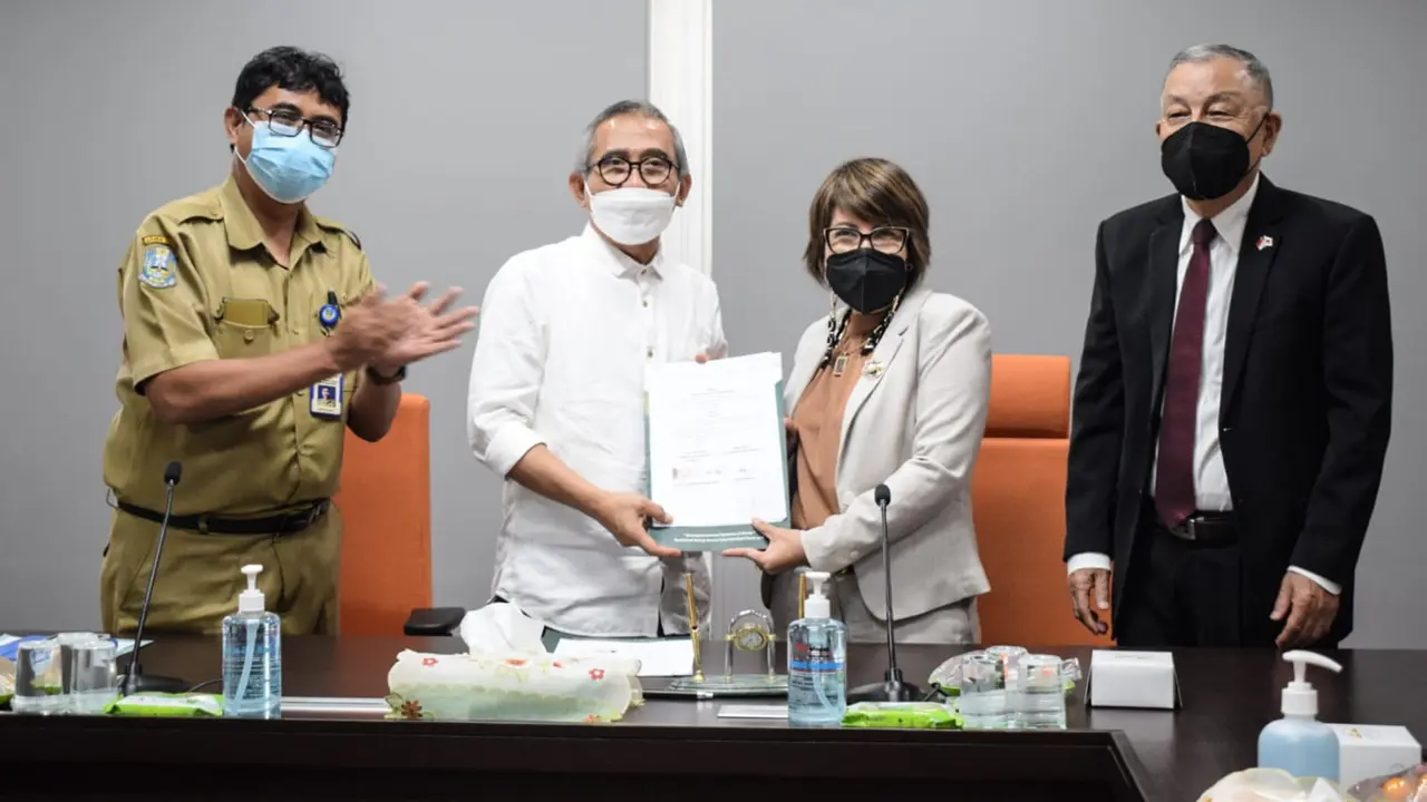 Koba Group menjalin kerja sama dengan Unusa untuk program tenaga kerja. (Dian Kurniawan/Liputan6.com)