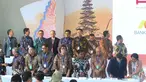 Sejumlah investror menandatangani kerja sama dengan 14 BUMN saat Indonesia Investment Forum 2018 di Nusa Dua, Bali, Kamis (11/10). Kerja sama juga mengumumkan terobosan dan inovasi untuk pembiayaan infrastruktur. (Liputan6.com/Angga Yuniar)