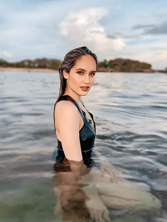 (Instagram/claurakiehl)