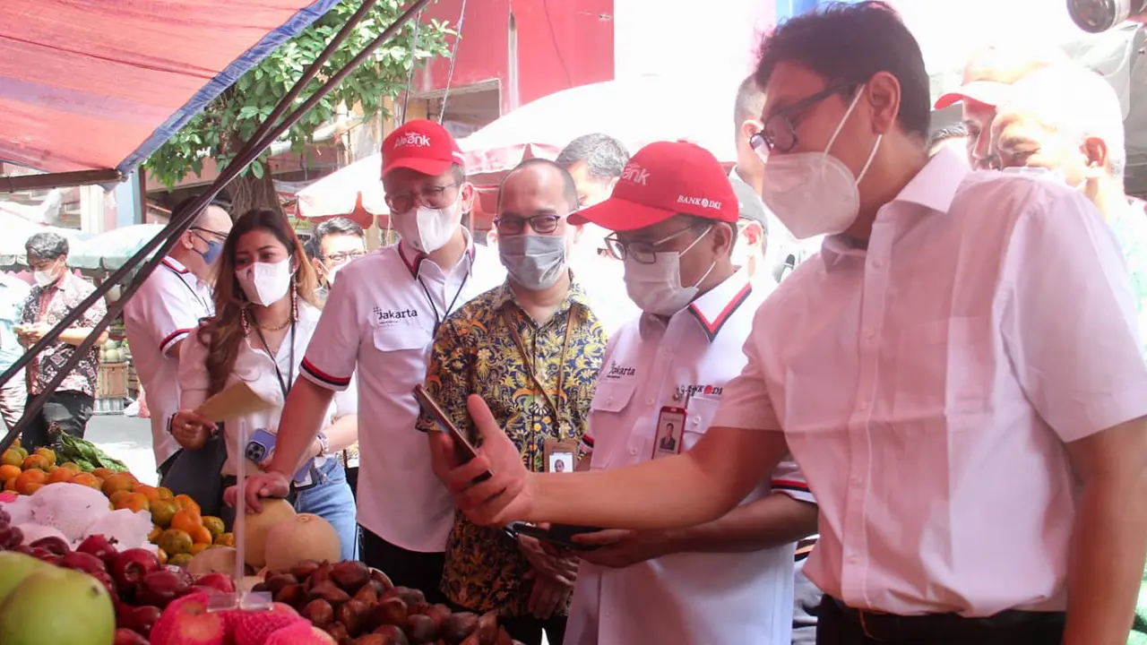 Penerapan Akseptansi Pembayaran Digital SIAP QRIS di Pasar Tradisional