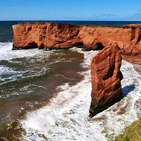 Pulau Magdalen, Kanada. (travel.nationalgeographic.com)