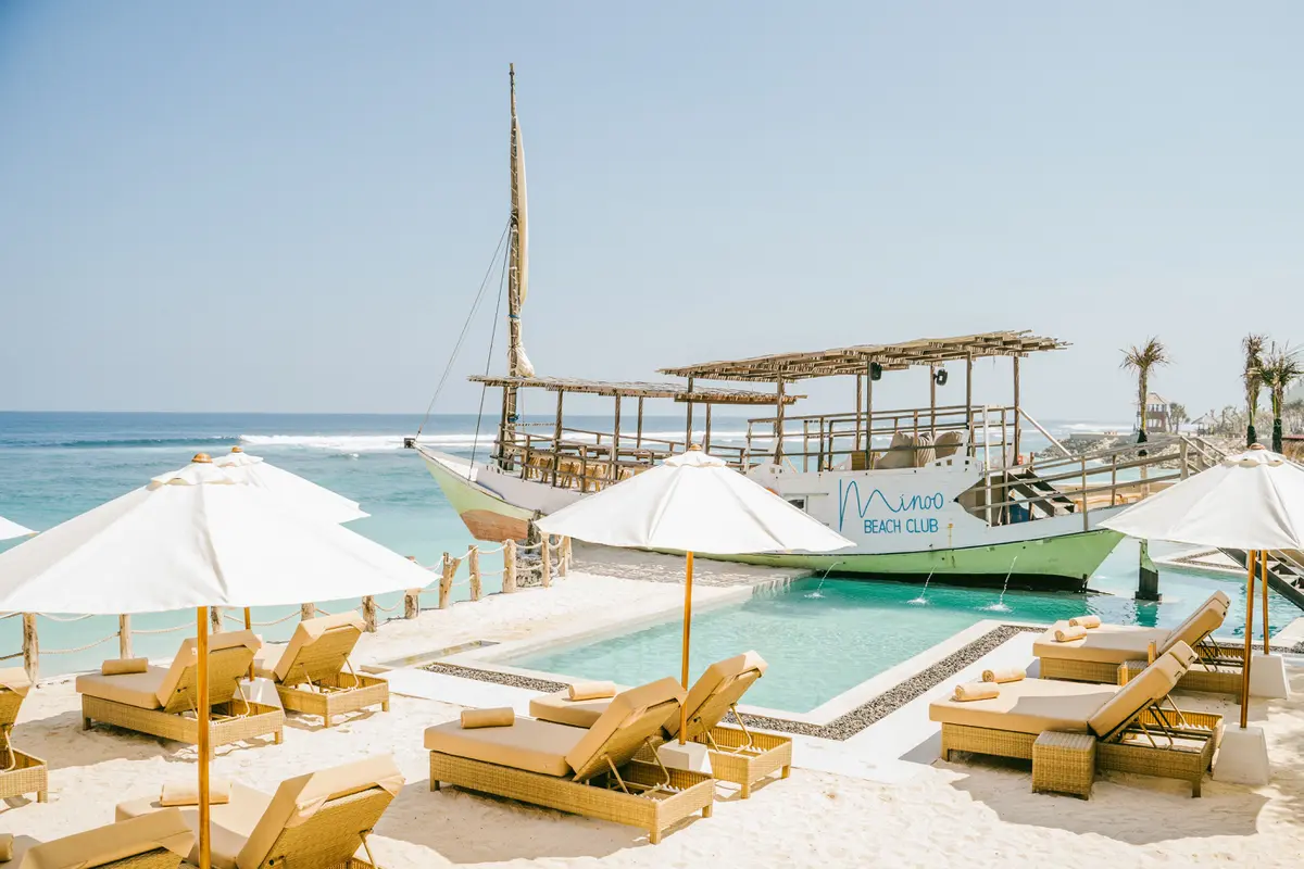 Minoo Beach Club