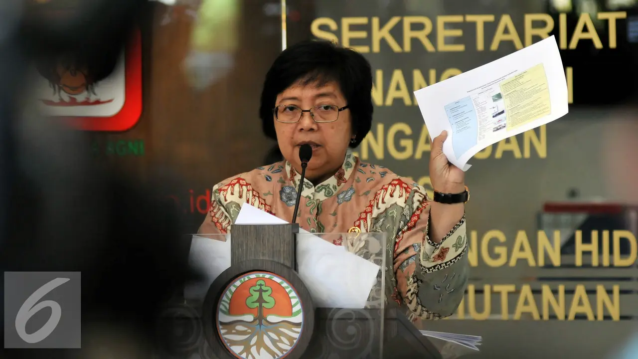 20150918-Jumpa-Pers-Terkait-Kabut-Asap-Jakarta-Siti-Nurbaya