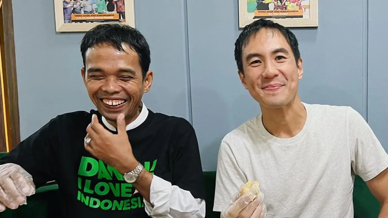 Daniel Mananta menyambangi kediaman Ustaz Abdul Somad (Instagram/vjdaniel)