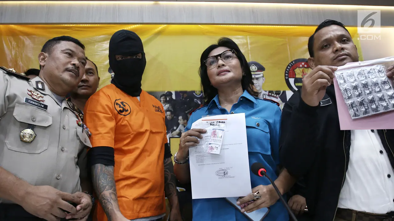 PHOTO: Resmi Jadi Tersangka Begini Penampakan Aktor Tora Sudiro
