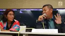 Wakil Kepala Staf TNI AL, Achmad Taufiqourrochman memberi keterangan kepada awak media terkait penangkapan kapal buronan interpol yang bernama Kapal STS-50, Jakarta, Sabtu (7/4). (Liputan6.com/Angga Yuniar)