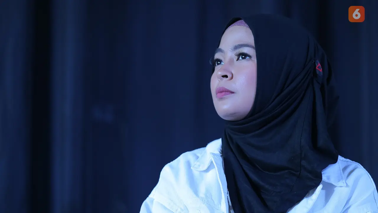[Bintang] Tantri Kotak