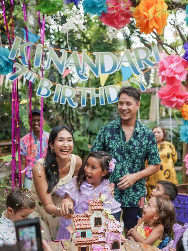 6 Potret Perayaan Ultah Kinandari Anak Happy Salma, Meriah Penuh Keceriaan