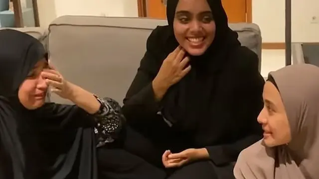 6 Momen Haru Zaskia Sungkar Umumkan Kehamilan, Dihiasi Tangis Bahagia Keluarga