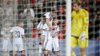 SELEBRASI - Kevin Volland melakukan selebrasi usai mencetak gol ke gawang Timnas Denmark U-21. ( Reuters / Lee Smith)
