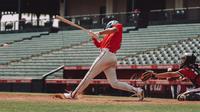 Funny jokes about baseball that hit home rum. (Photo: Josh Hemsley/Unsplash)