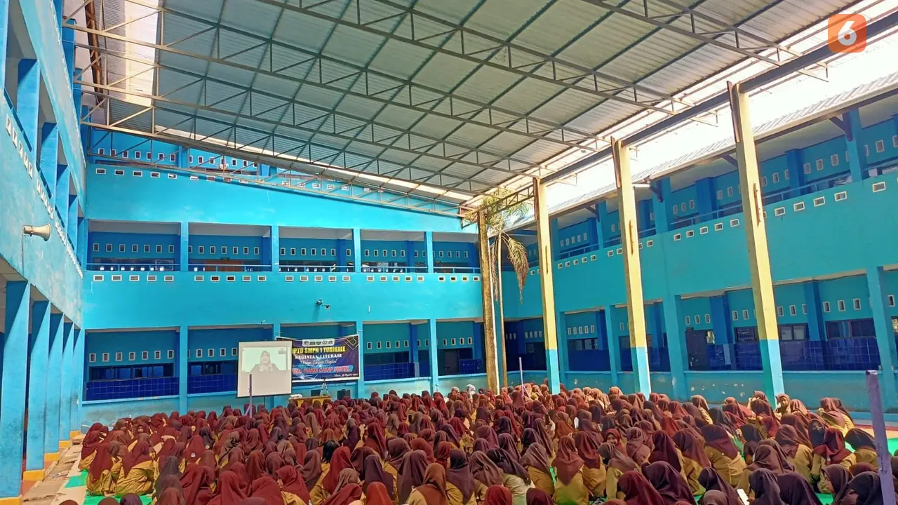 Literasi digital di Kabupaten Maros