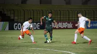 Duel PS Tira vs Borneo FC di Stadion Sultan Agung, Bantul, Jumat (20/7/2018). (Bola.com/Permana Kusumadijaya)
